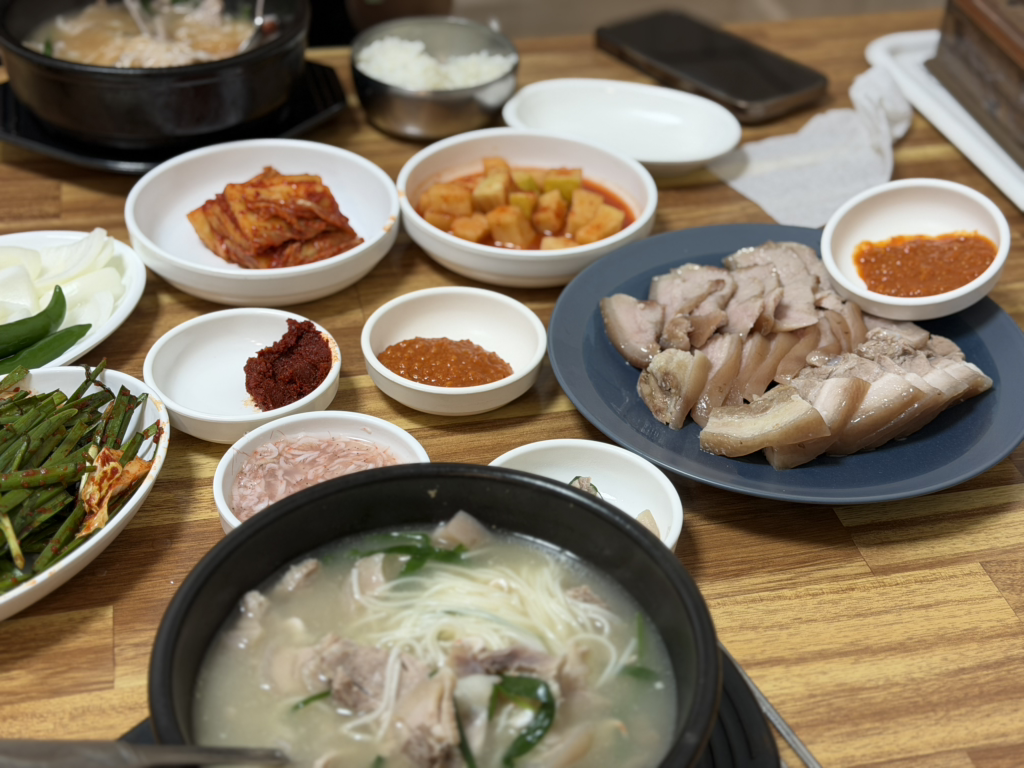 장수돼지국밥 사진 7
