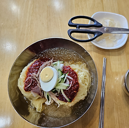 사상가야밀면 대표 사진