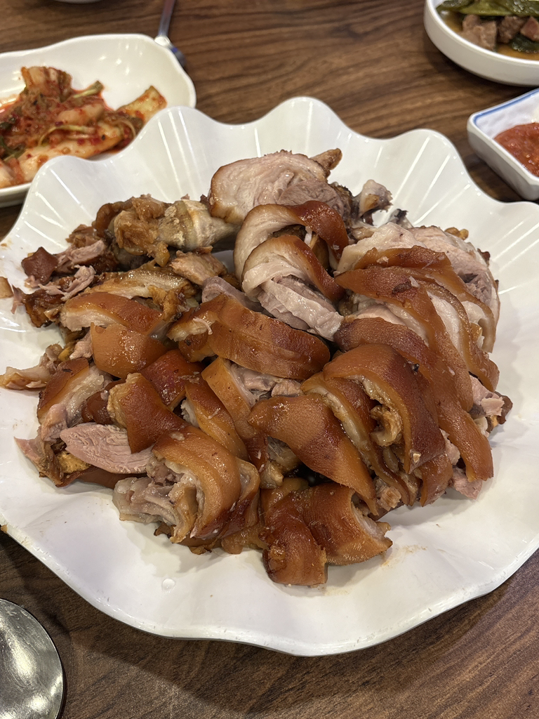 우장군보쌈&족발 사진 4