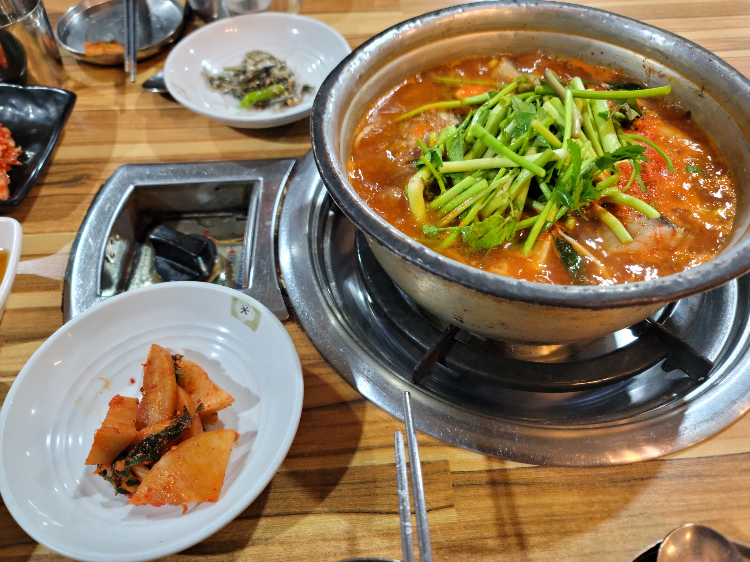 바다양푼이동태탕 광양중마점 대표 사진