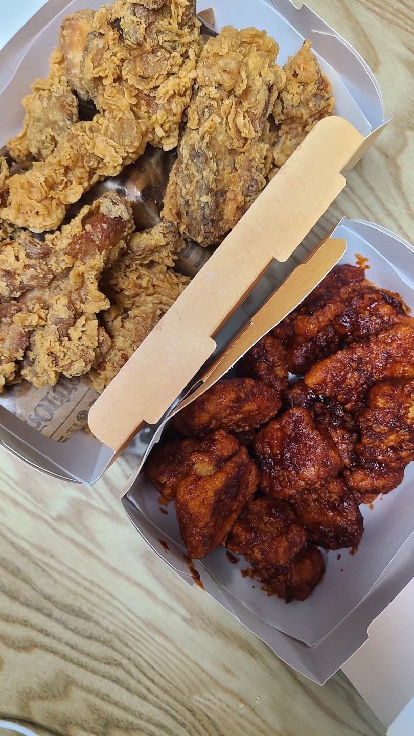 BHC치킨 부산미남점 사진 3