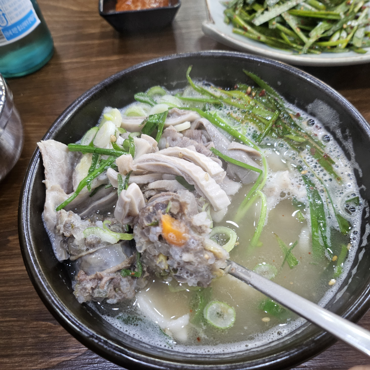 한식이국밥 사진 6
