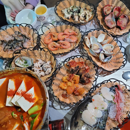 끋집 사진 2