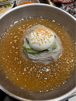 강릉돈우마을 강릉주문진점 사진 2