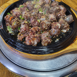 1등가마솥돼지국밥 남포점 사진 2