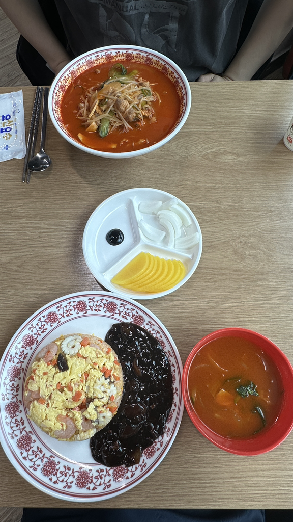 신충향우 사진 2