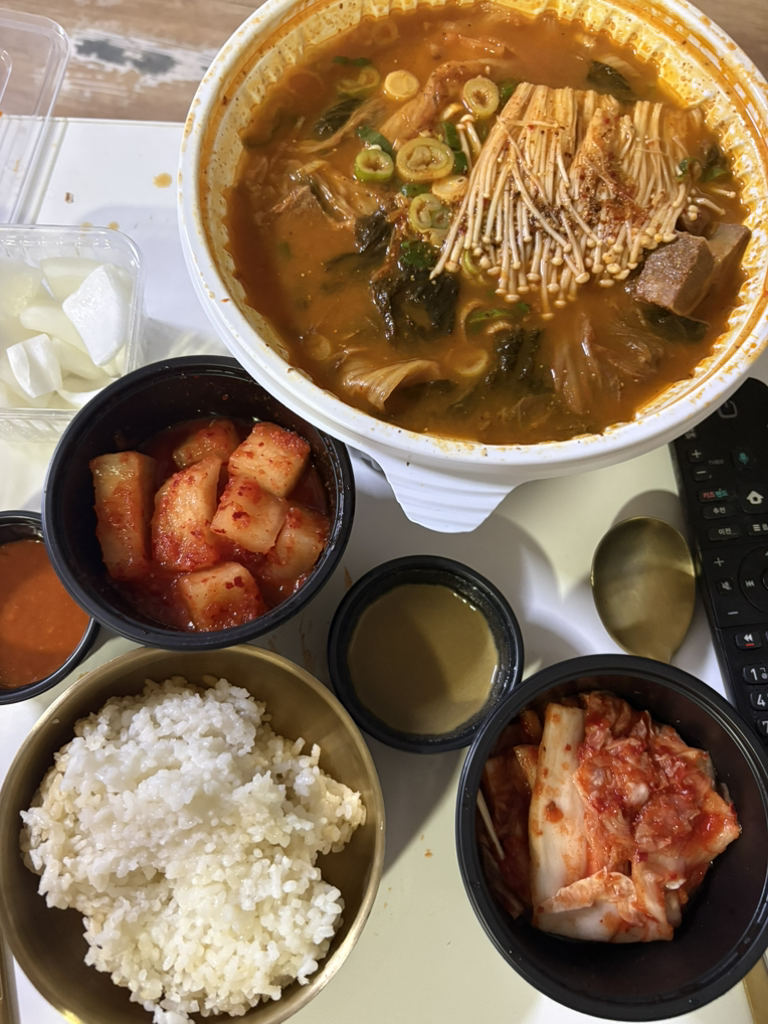 천년감자탕순대국 대표 사진