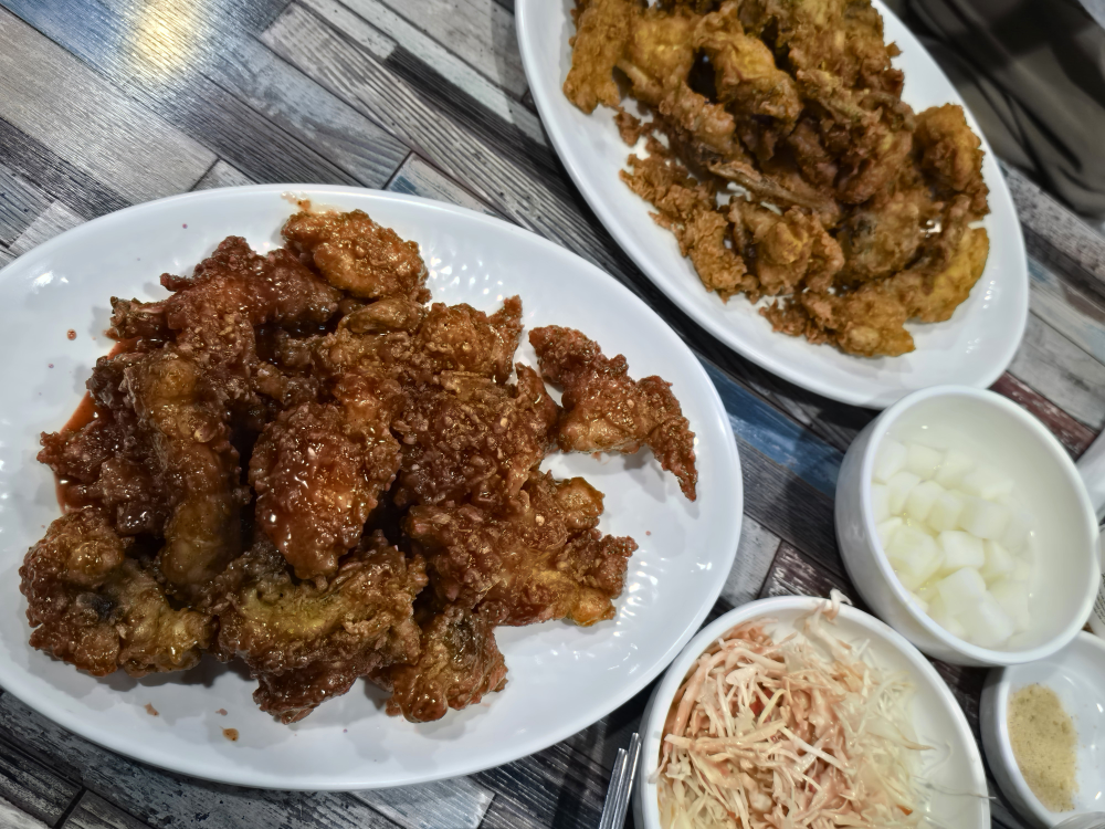 뉴거인통닭 부민점 사진 2