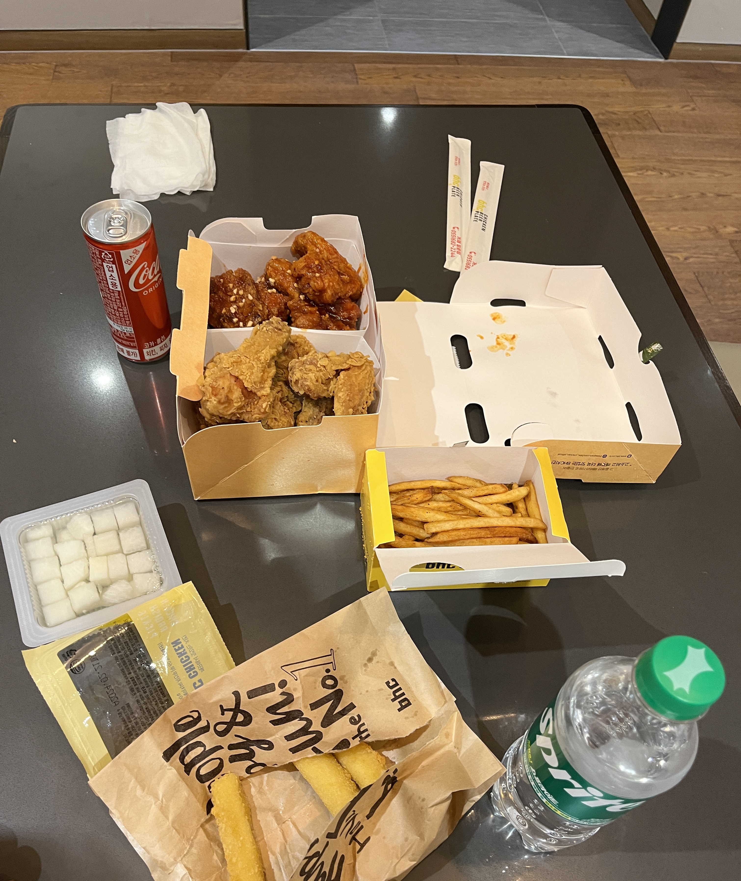 BHC치킨 거제일운점 사진 2
