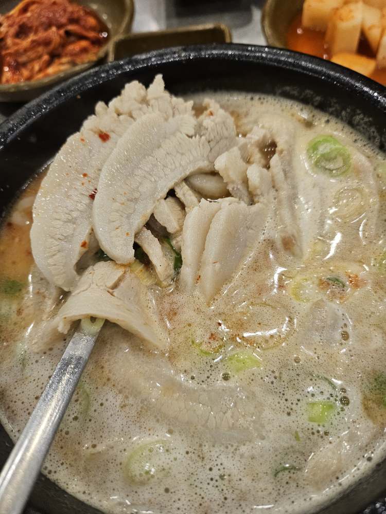 수변최고돼지국밥 민락본점 사진 8