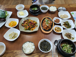 왕신웰빙우렁이쌈밥 대표 사진