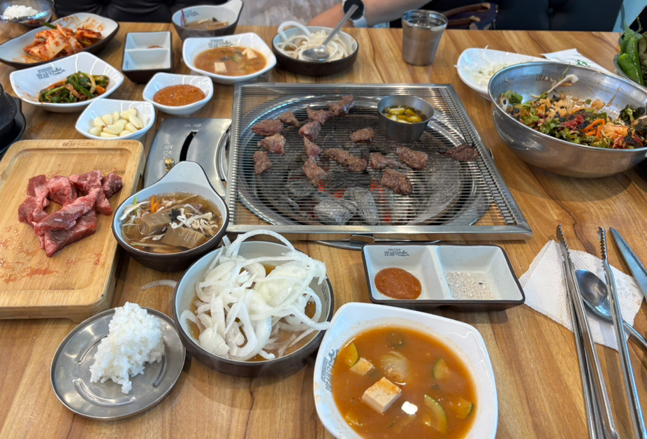밤새먹소 안산시청점 대표 사진