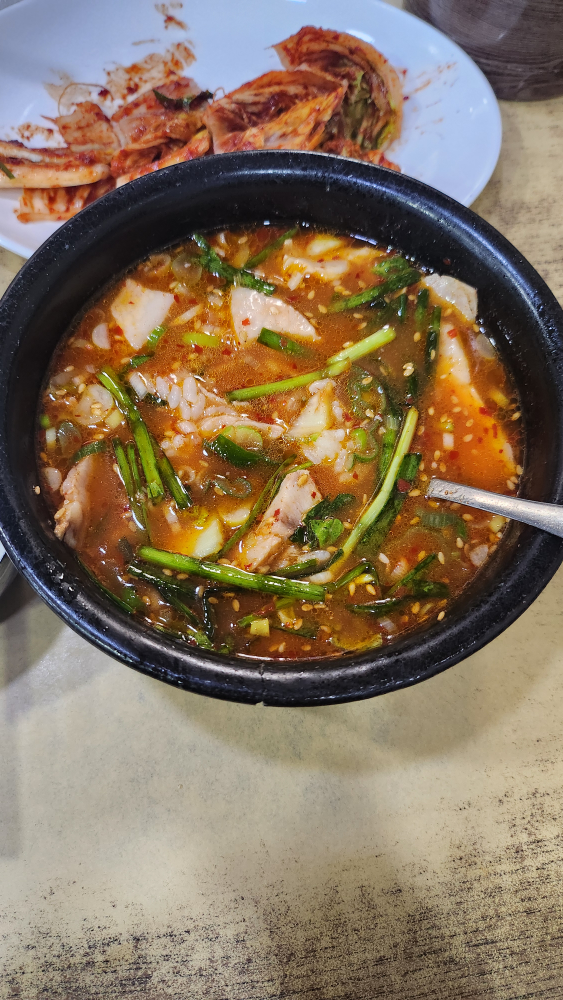 본전돼지국밥 사진 4