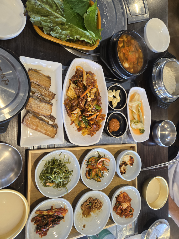 거인집 대표 사진