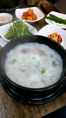 수오복 가마솥돼지국밥 사진 4