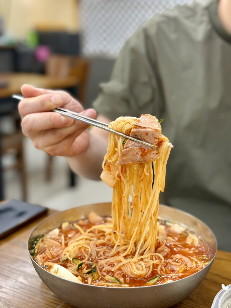가야밀면 경성부경대점 사진 3