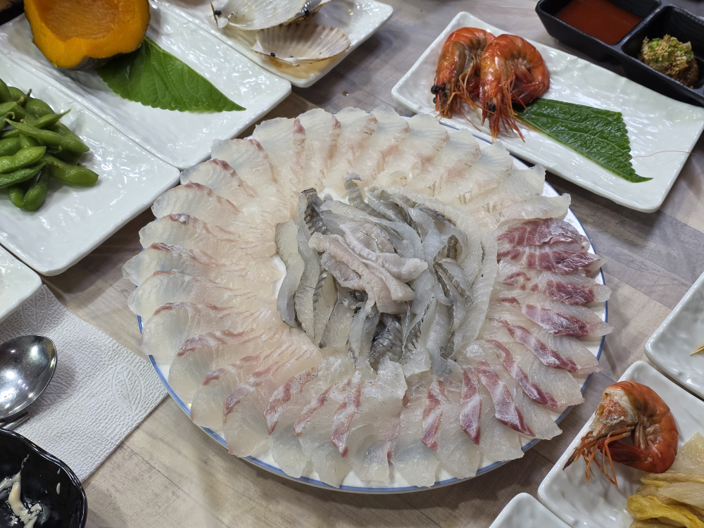 구조라횟집 대표 사진