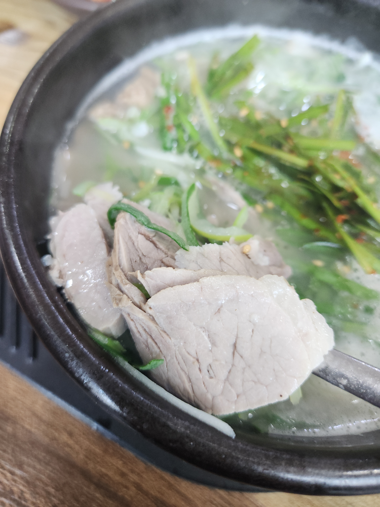복돼지국밥 누나점 사진 3
