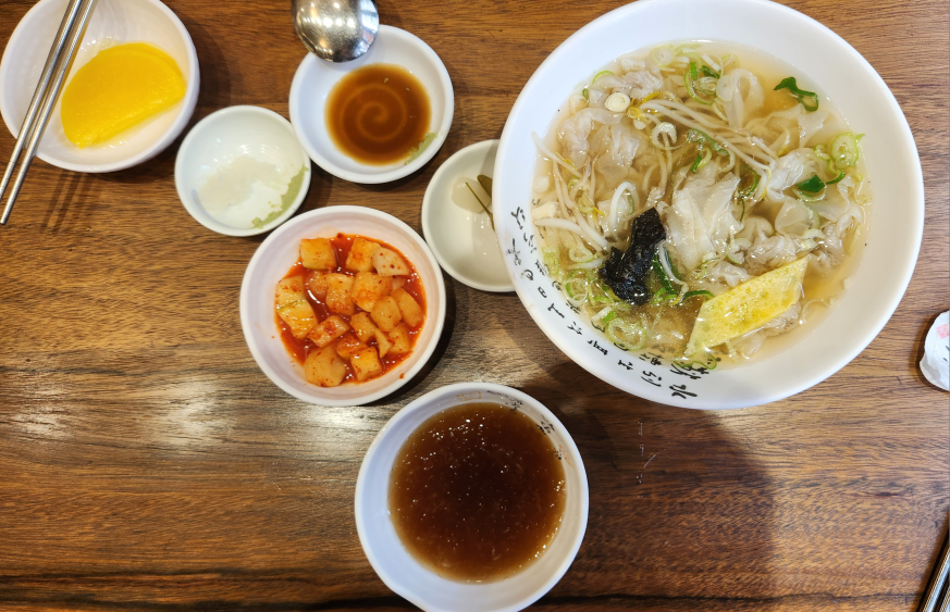 두보완당 대표 사진
