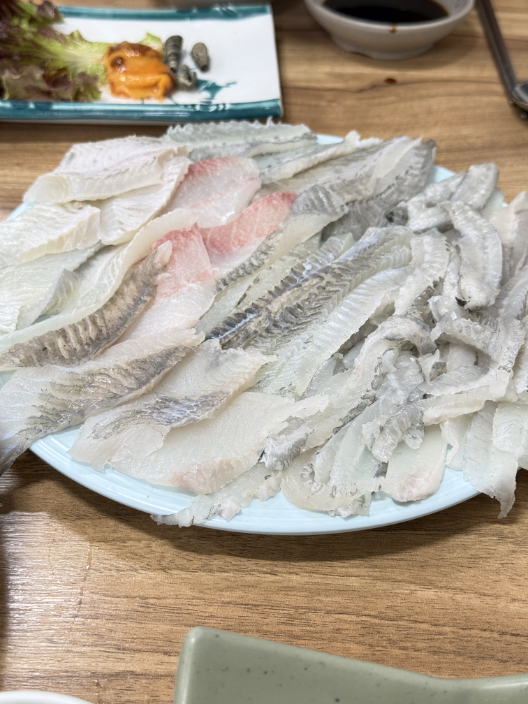 동명횟집 사진 3