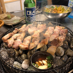 랑돼지 대표 사진