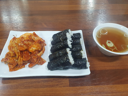 총각네충무김밥 대표 사진