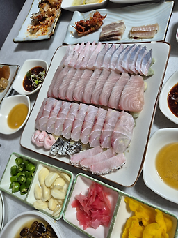 선어마을 사진 2