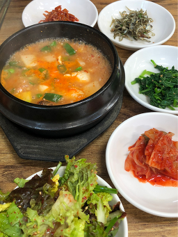 먹돌이식당 사진 2