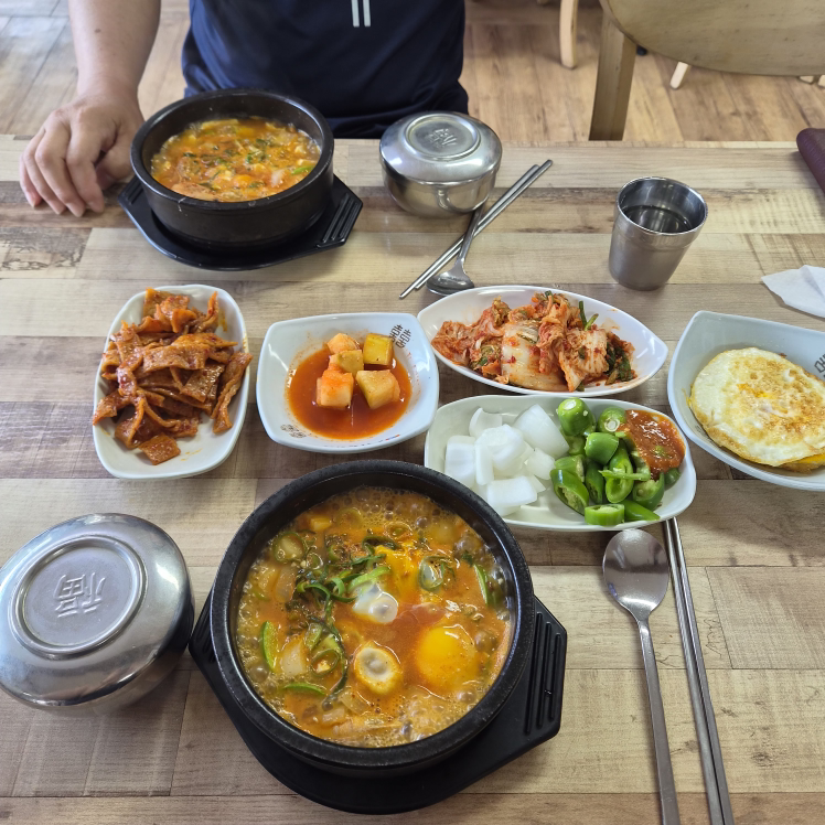 신라해장국 장안점 사진 2