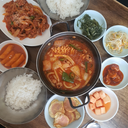 동대식당 사진 2