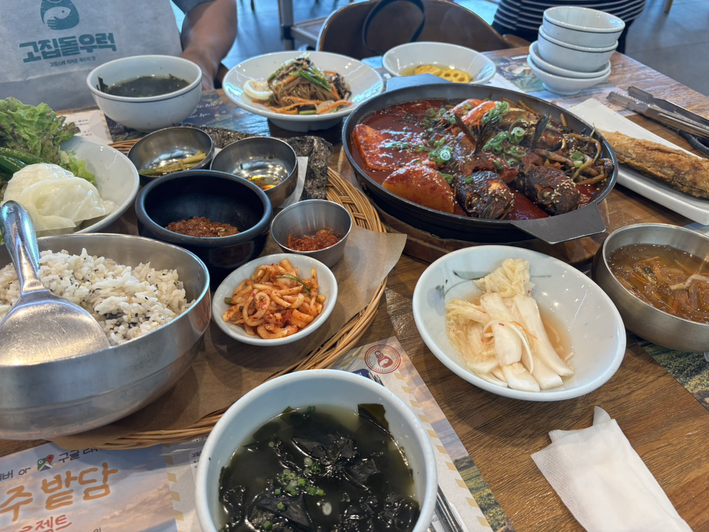 고집돌우럭 함덕점 대표 사진