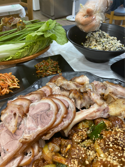 옥이네족발 대표 사진
