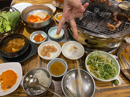 궁전숯불갈비목살 대표 사진