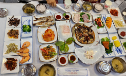 강진만한정식 사진 2