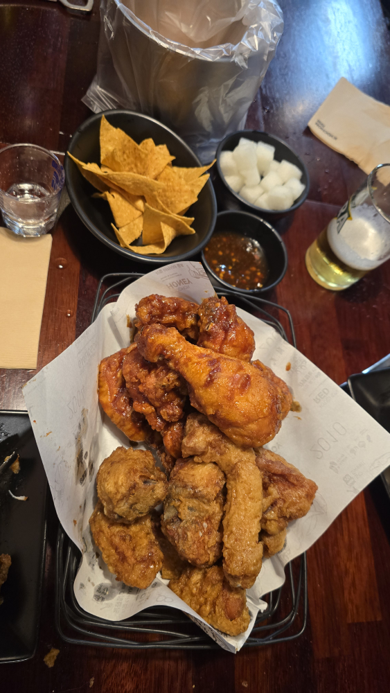교촌치킨 경주외동점 대표 사진
