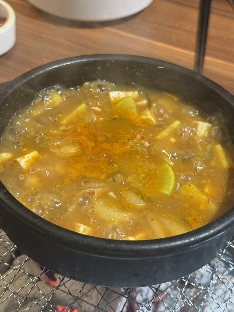 우협 대표 사진