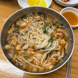 춘하추동칼국수 대연점 사진 2