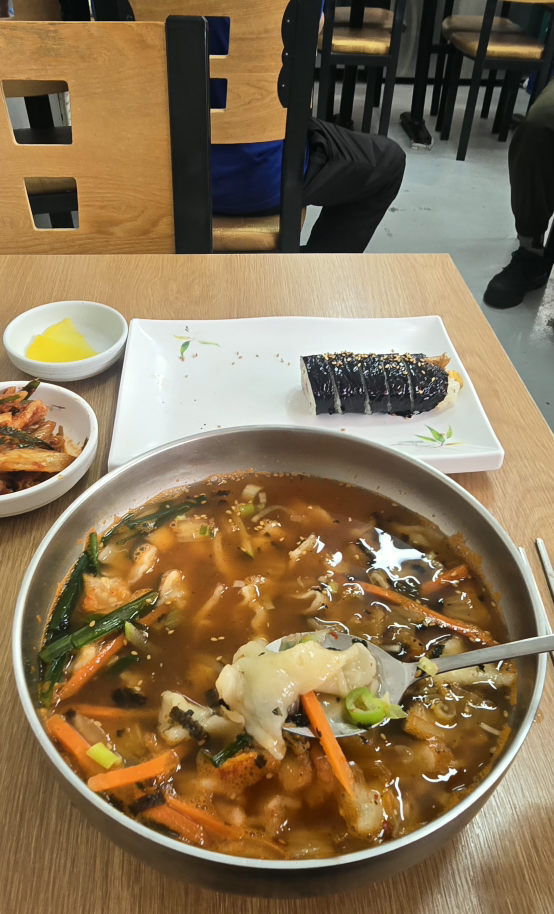 어머나! 손칼국수 대표 사진