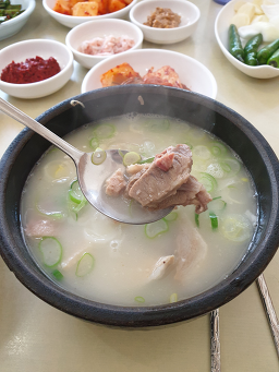 삼성돼지국밥 사진 4