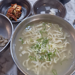 원조손칼국수 본점 사진 2