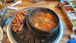 봉봉숯불생고기 사진 4