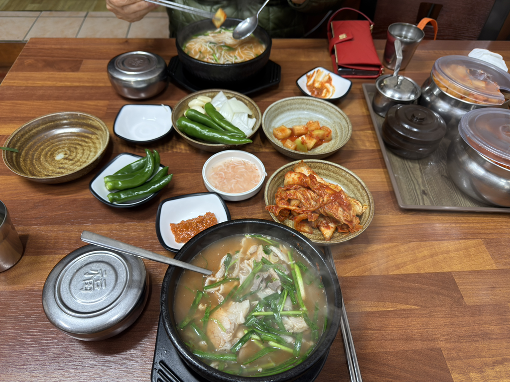 우리마을돼지국밥 사진 2