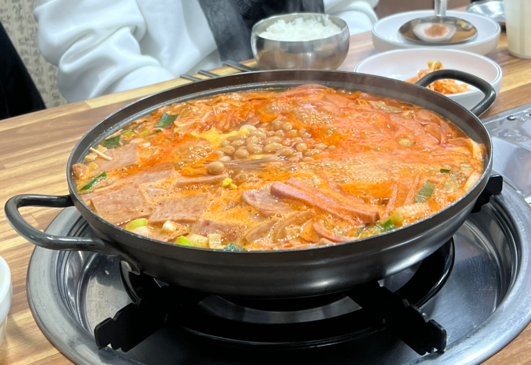 되뫼골부대찌개닭갈비 사진 2