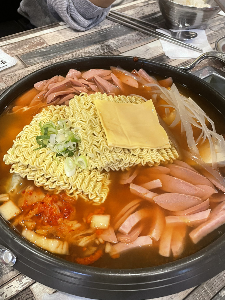 준호네부대찌개 성대점 사진 3