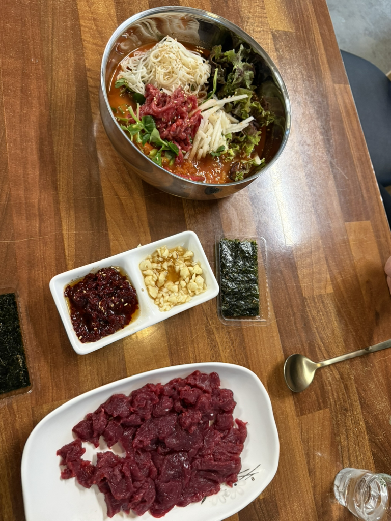 육회하다 대표 사진