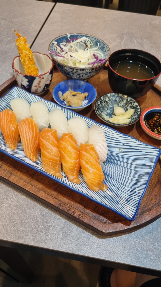 백초밥 사진 2