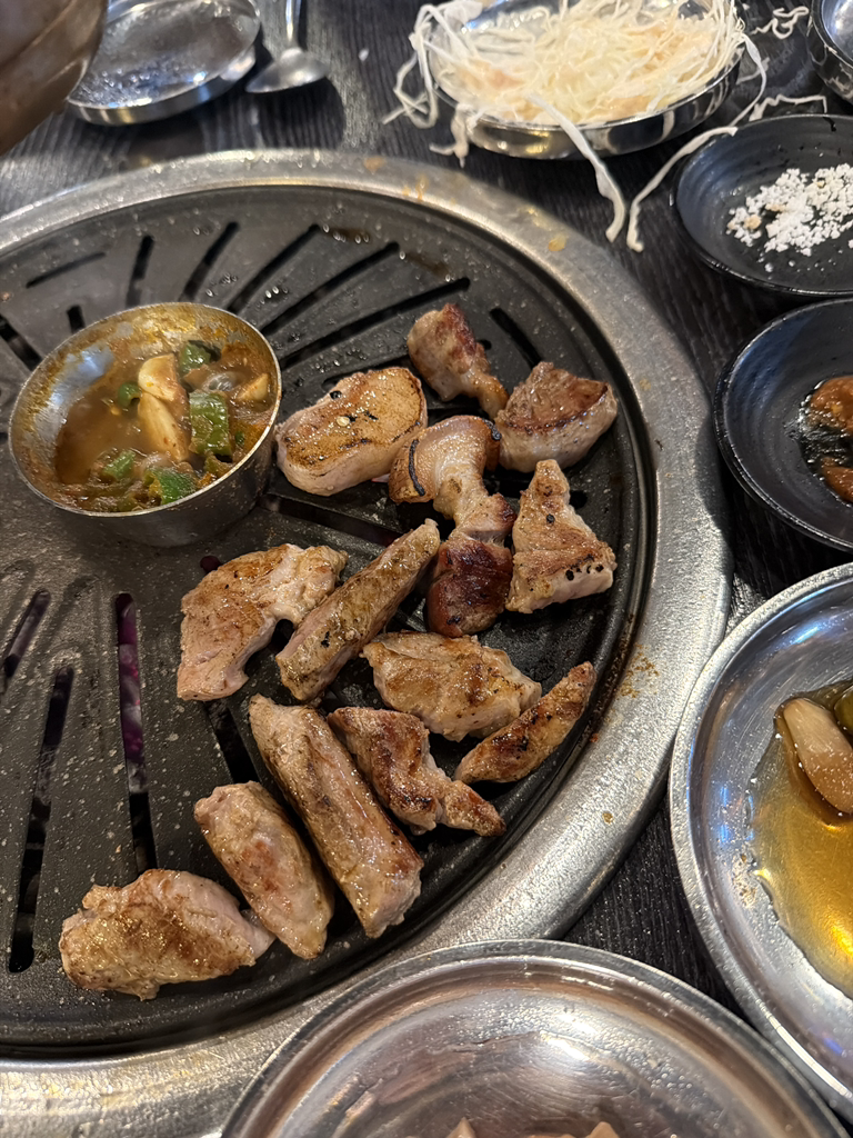 고근산흑돼지 대표 사진