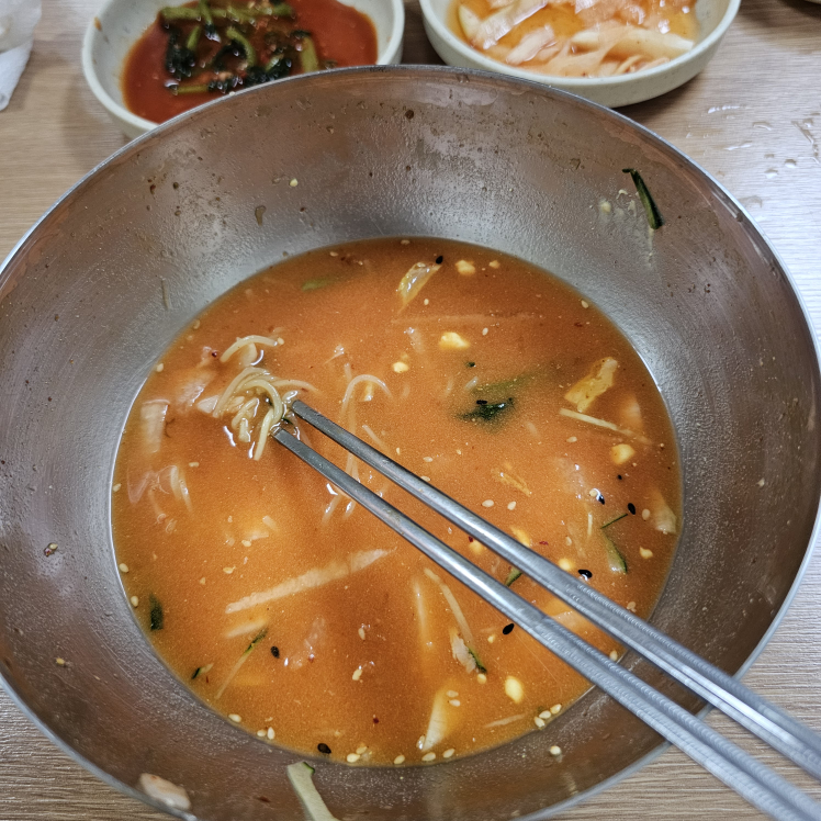 부산밀면 사진 2