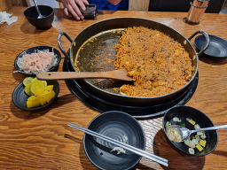 유가네닭갈비 부산시청점 사진 4