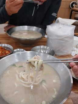 언양닭칼국수 하단점 사진 3